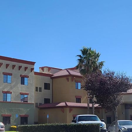 Best Western Hesperia-Victorville Suites Esterno foto